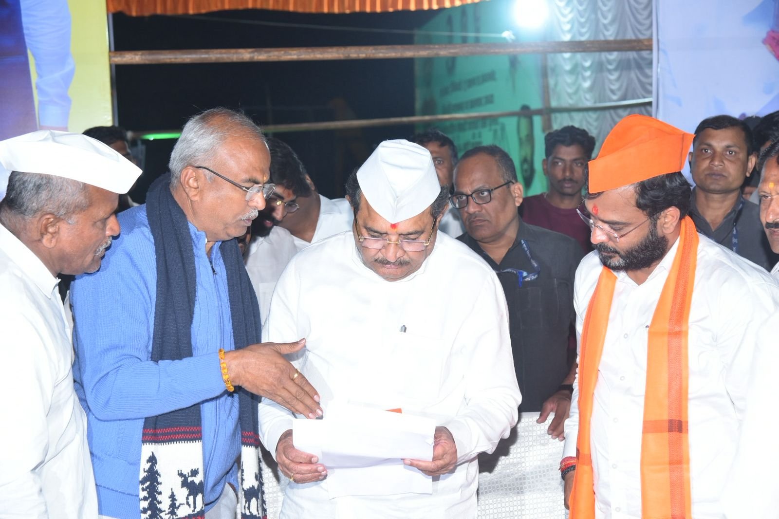 चंदनापुरी, सावरगाव तळ, झोळे, हिवरगाव पावसा आणि शिरापूर या गावांना निळवंडे कालव्याचे पाणी मिळण्याचा मार्ग मोकळा